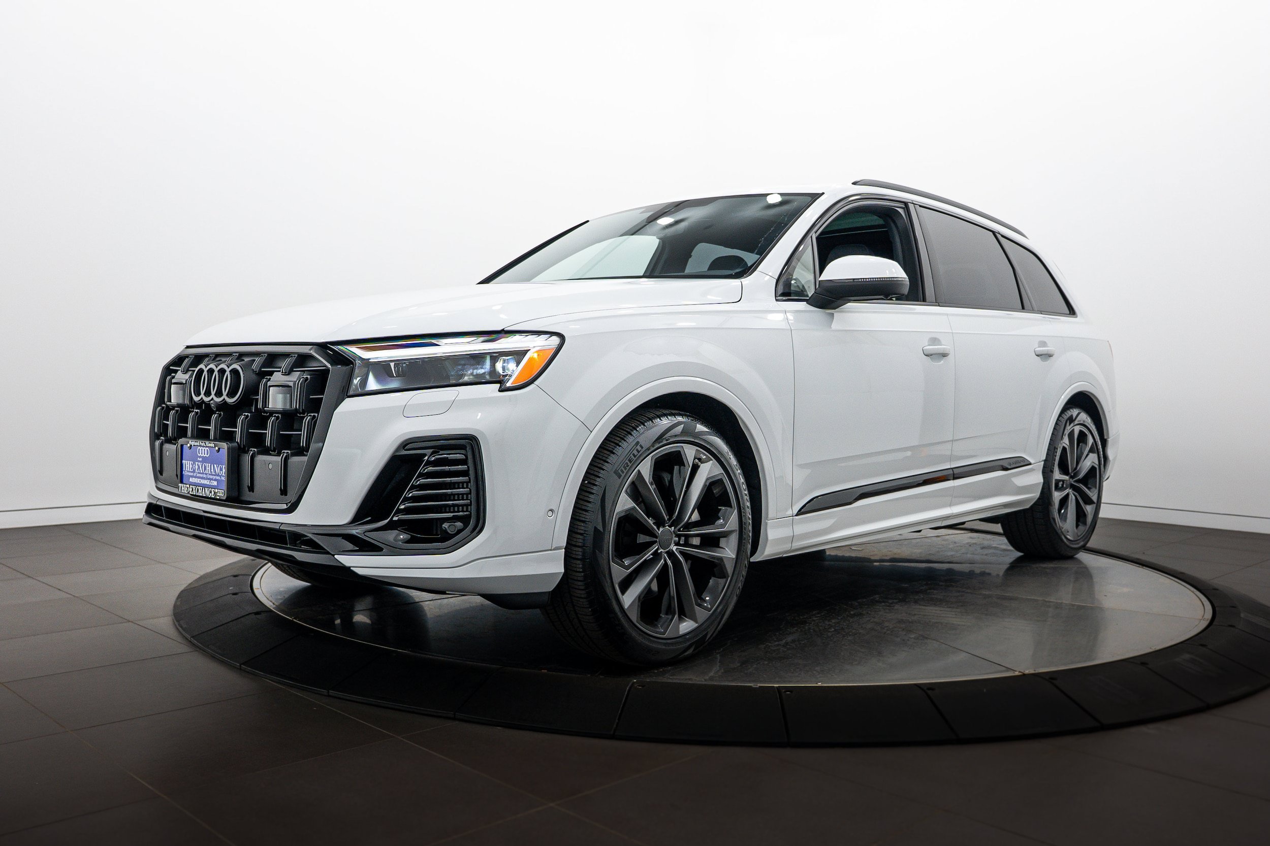 Used 2026 Audi Q7 3.0T Premium Plus w/ Premium Plus Package AWD/4WD image 6