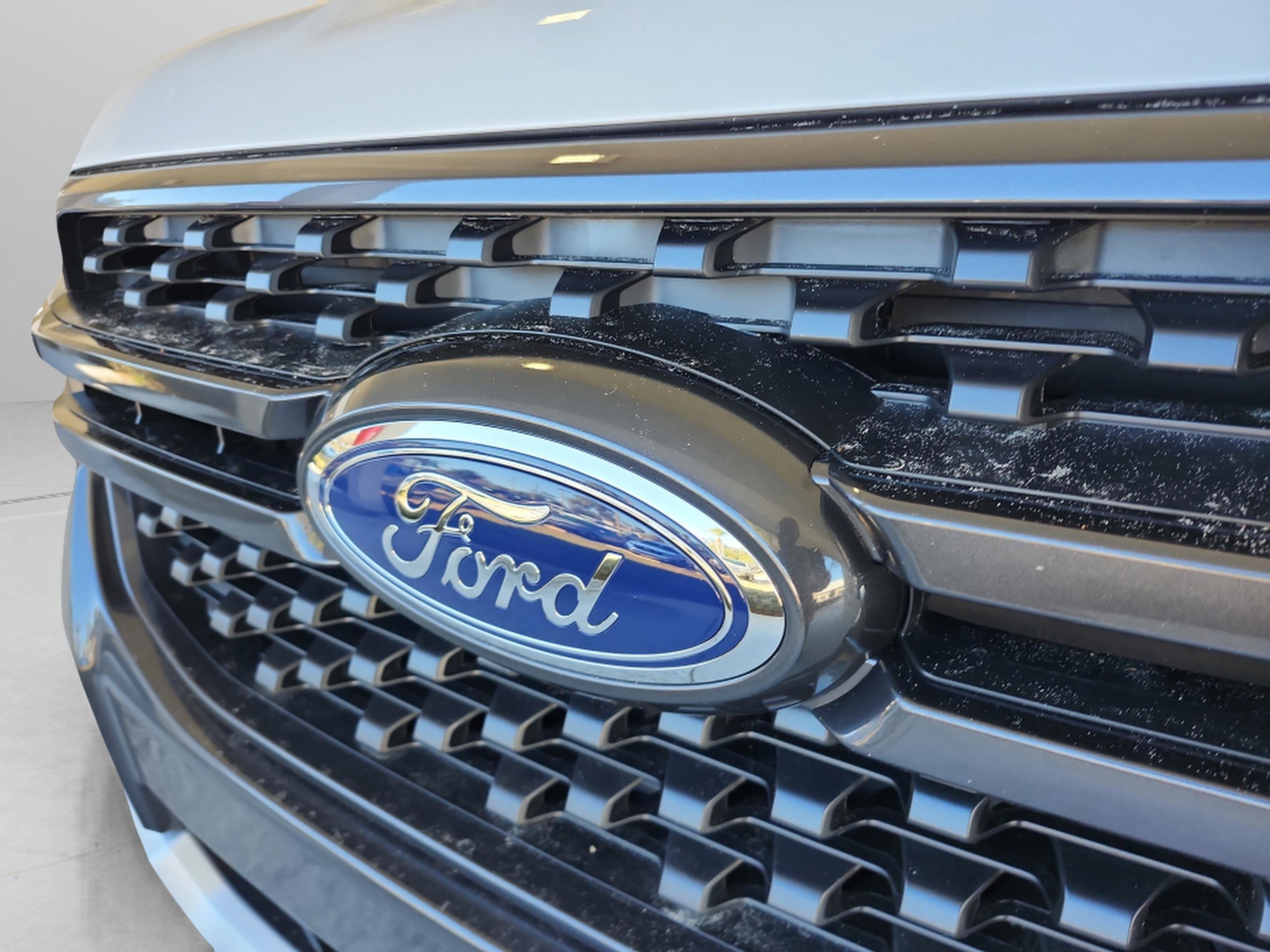 New 2025 Ford Ranger XLT w/ Equipment Group 301A High image 24