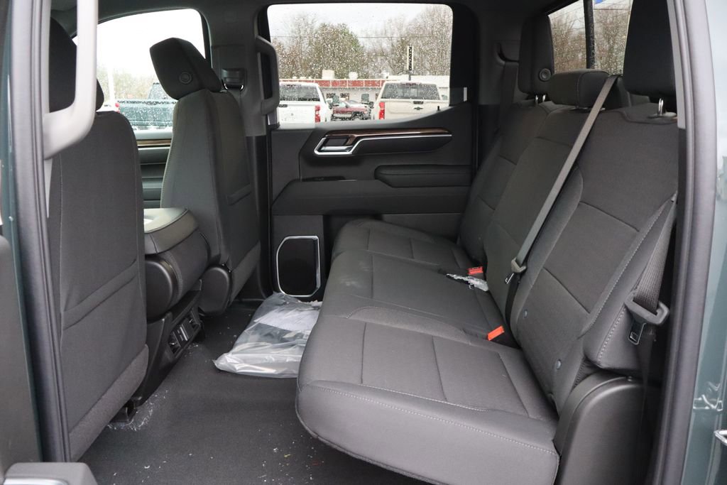 New 2026 Chevrolet Silverado 1500 LT w/ All Star Edition Plus image 17
