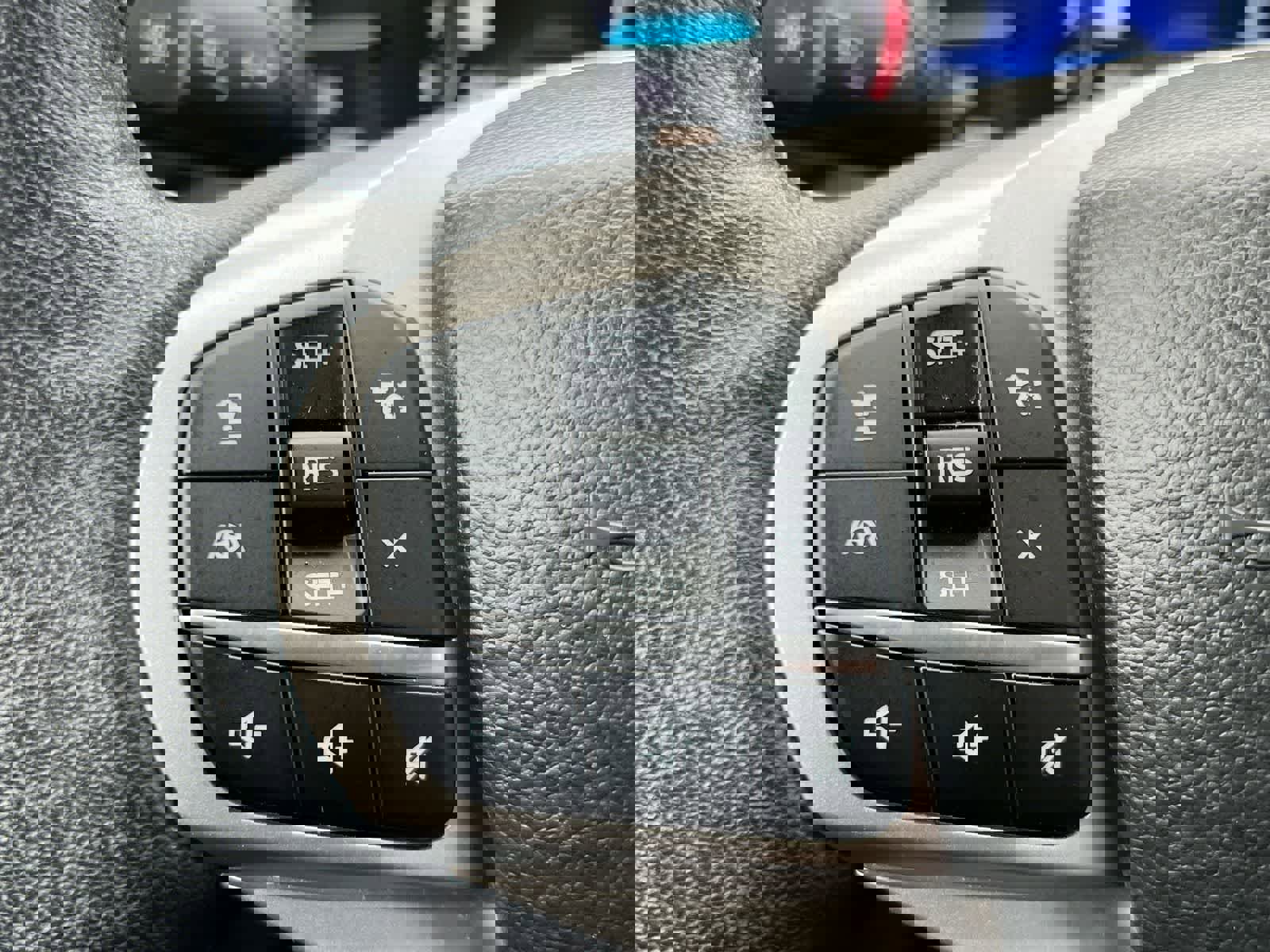 Used 2023 Ford Explorer XLT w/ Equipment Group 202A image 23