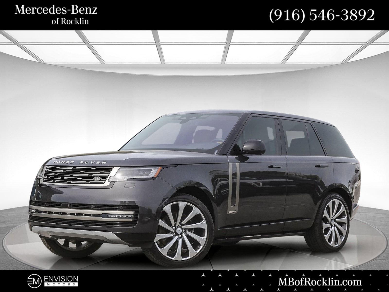 Used 2023 Land Rover Range Rover Autobiography image 1