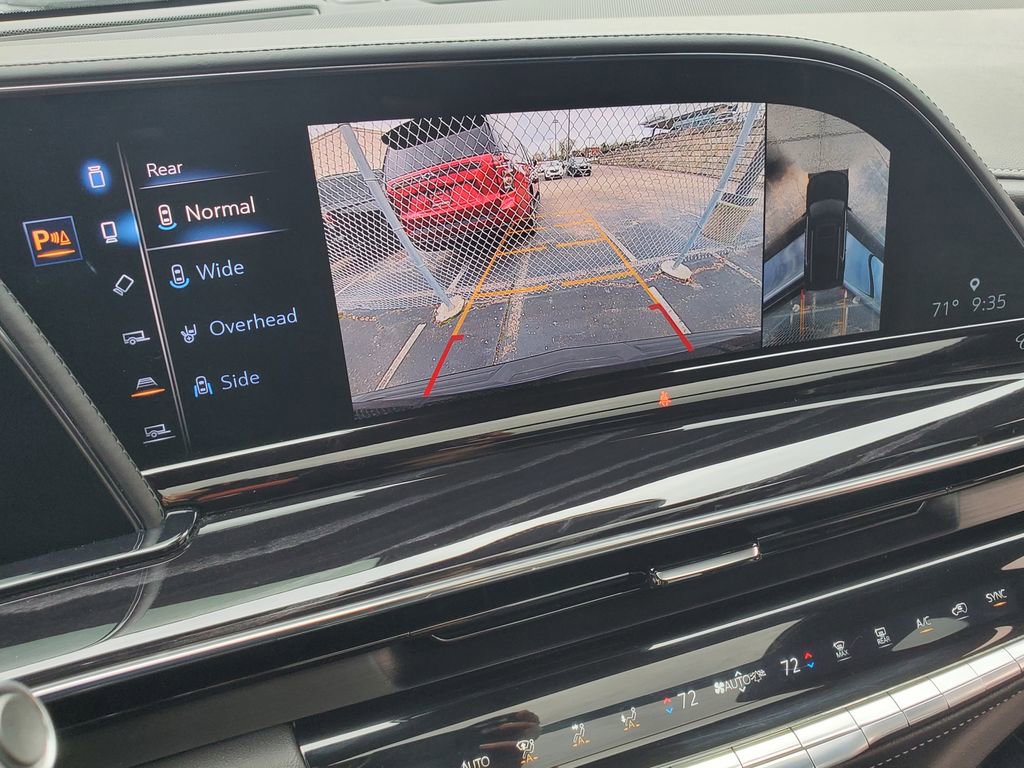 Used 2021 Cadillac Escalade Sport w/ Driver Assist Tech Package image 28