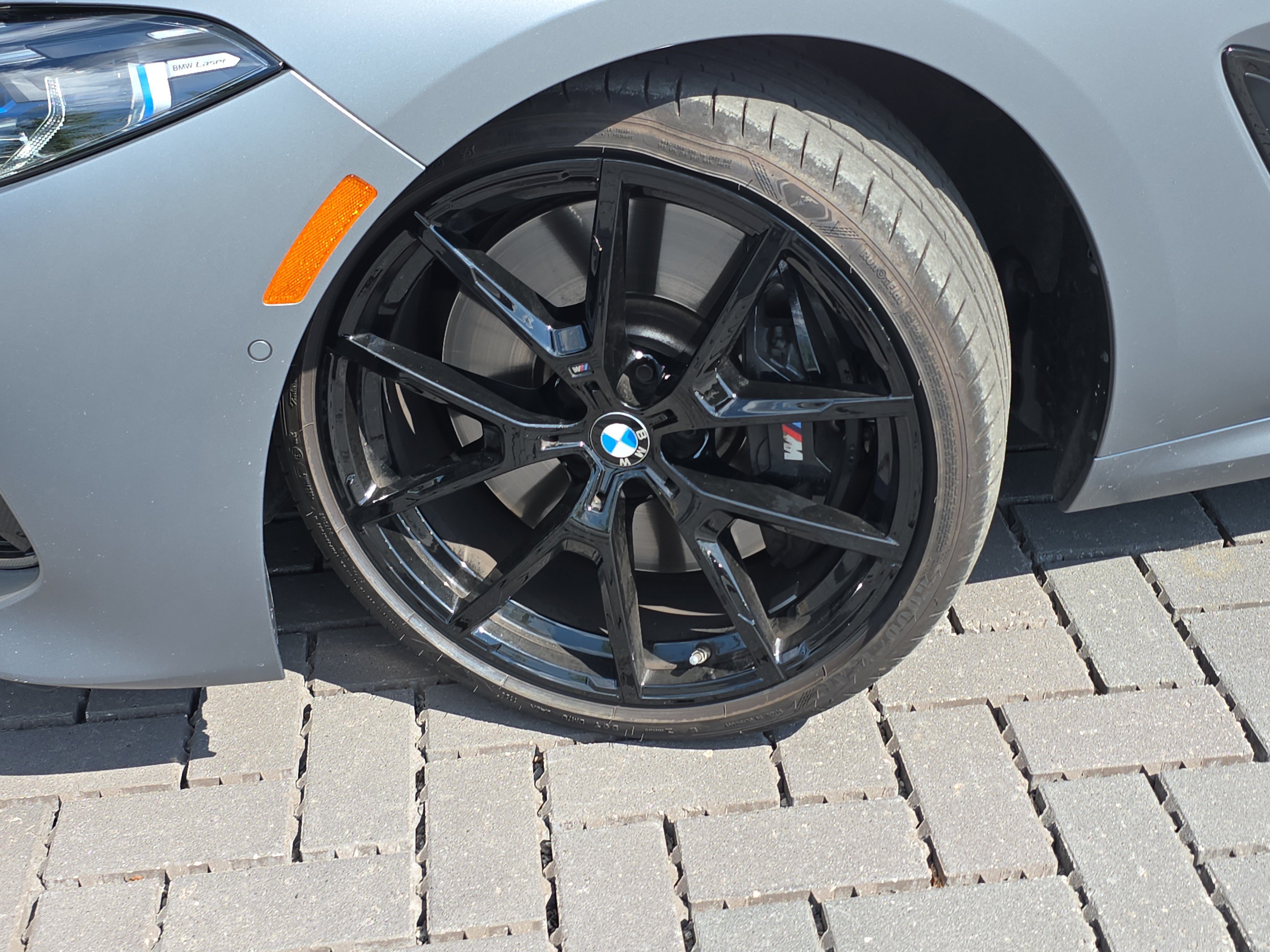 Used 2024 BMW M850i xDrive Convertible w/ M Carbon Exterior Package AWD/4WD image 10