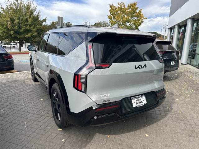 New 2027 Kia EV9 Land AWD/4WD image 23