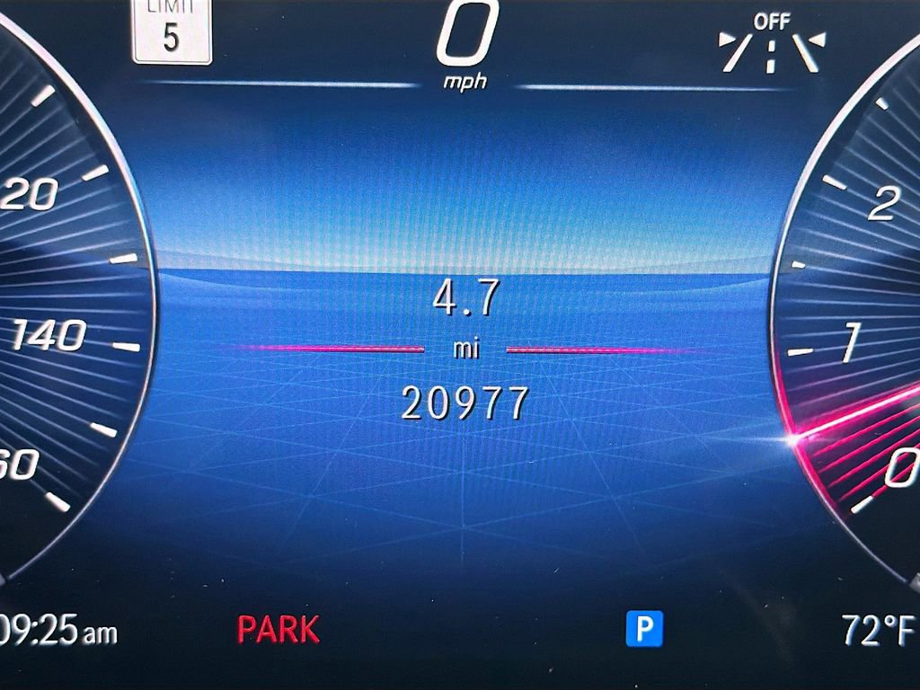 Used 2025 Mercedes-Benz GLS 450 4MATIC w/ Pinnacle Trim Package image 42