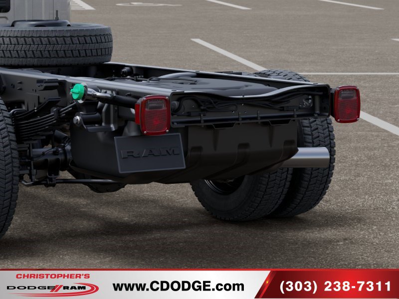 New 2026 RAM 5500 Tradesman AWD/4WD image 9