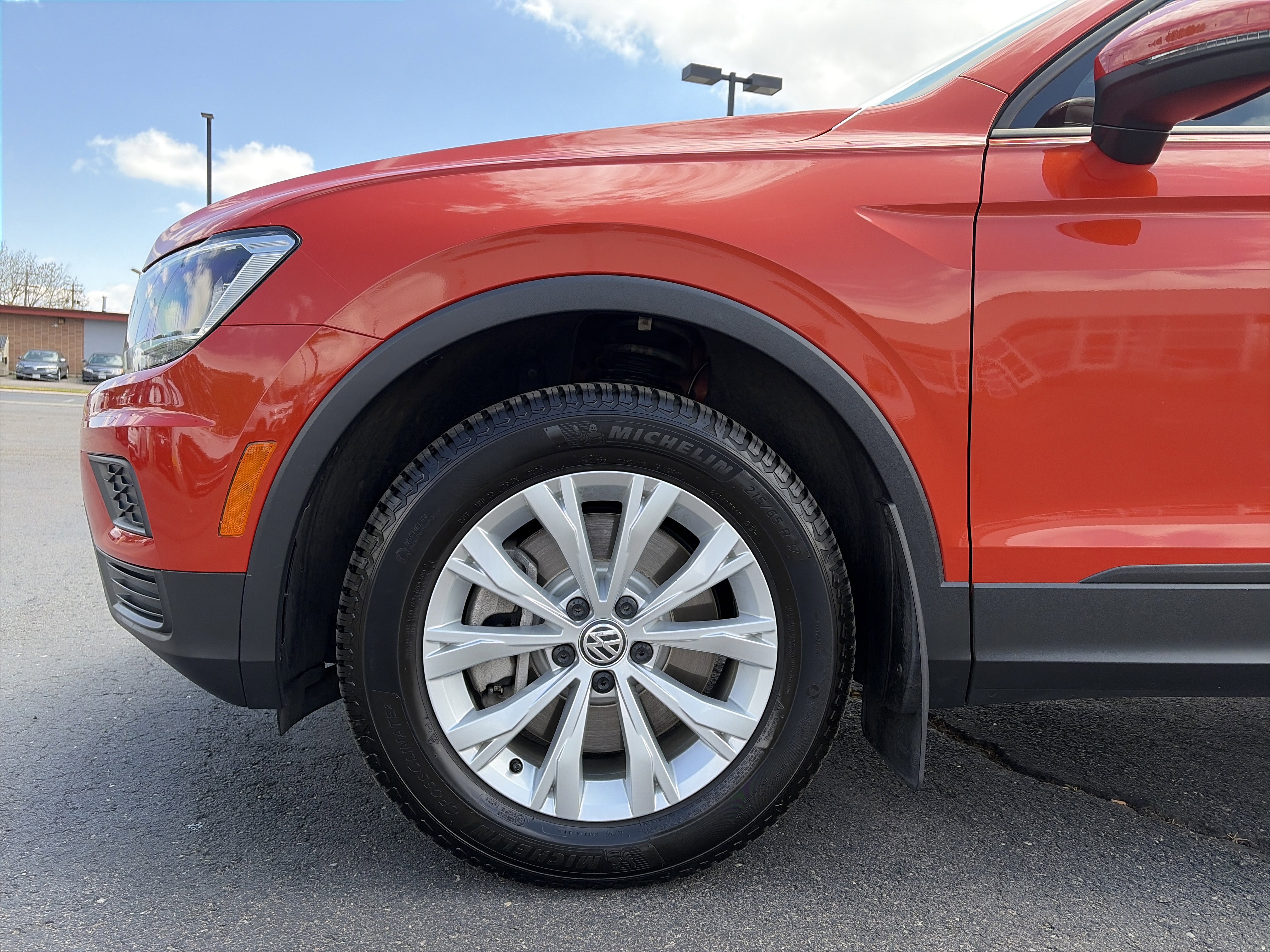 Used 2018 Volkswagen Tiguan S AWD/4WD image 10