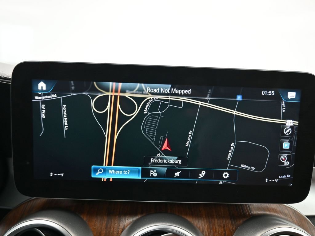 Used 2020 Mercedes-Benz GLC 43 AMG 4MATIC w/ Parking Assistance Package image 17