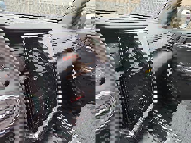 New 2026 GMC Acadia Elevation image 18