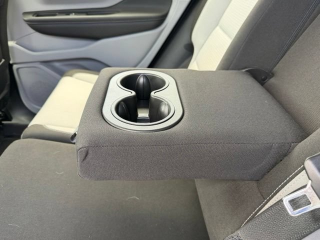 Used 2024 GMC Terrain SLE FWD image 15