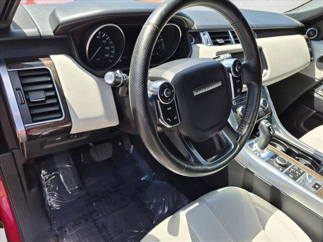Used 2014 Land Rover Range Rover Sport SE AWD/4WD image 10