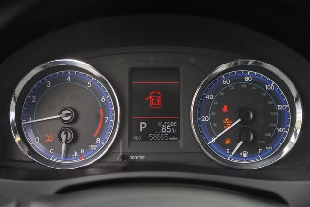 Used 2019 Toyota Corolla LE FWD image 24