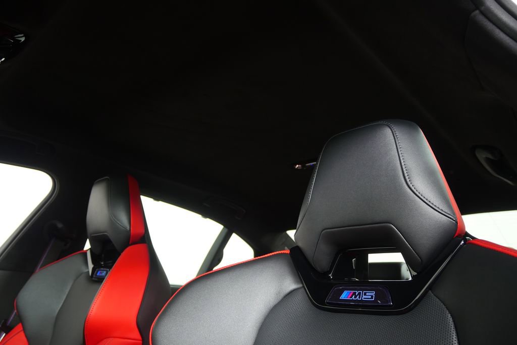 New 2026 BMW M5 w/ Carbon Package image 15