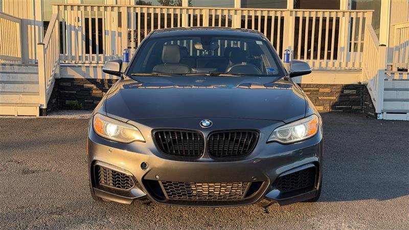 Used 2016 BMW M235i Coupe RWD image 9