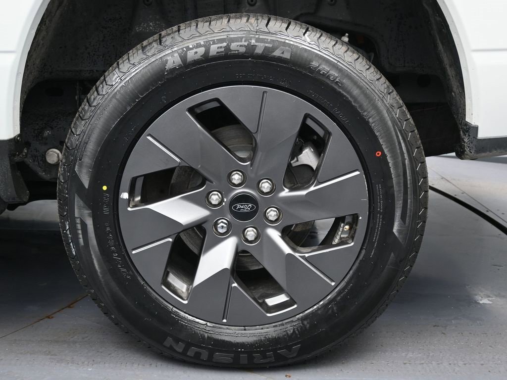 Used 2024 Ford F150 Lightning Flash w/ Max Trailer Tow Package image 12