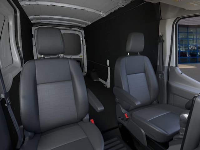 New 2026 Ford Transit 250 148 Medium Roof w/ Load Area Protection Package RWD image 10