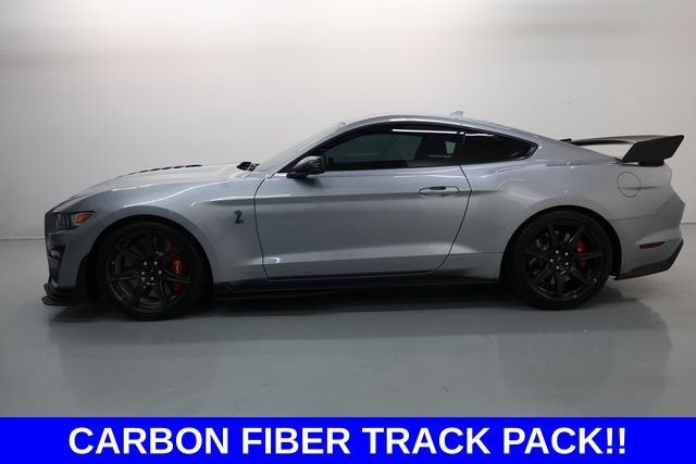 Used 2022 Ford Mustang Shelby GT500 w/ Carbon Fiber Track Pack RWD image 4