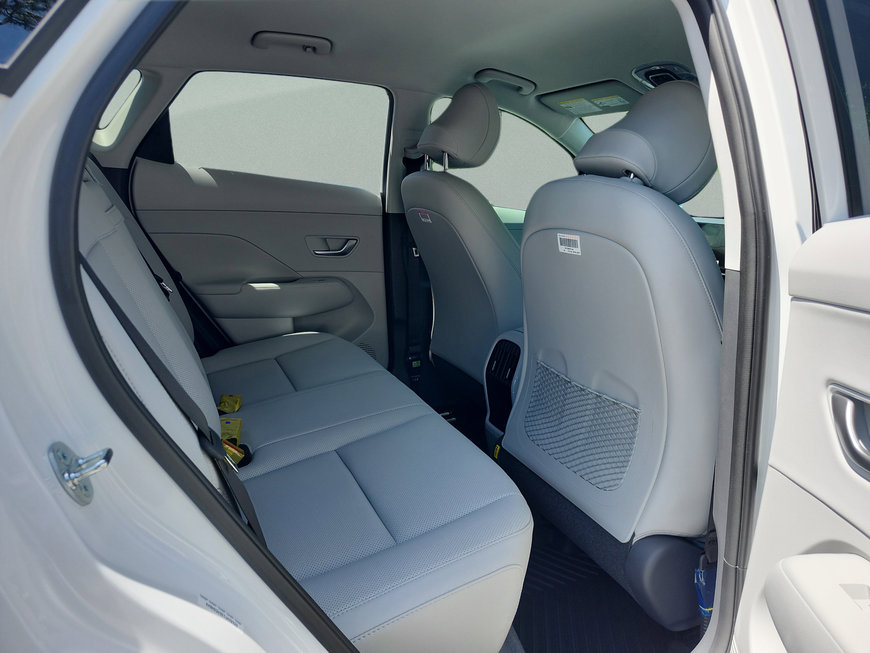 New 2026 Hyundai Kona SEL Premium FWD image 18