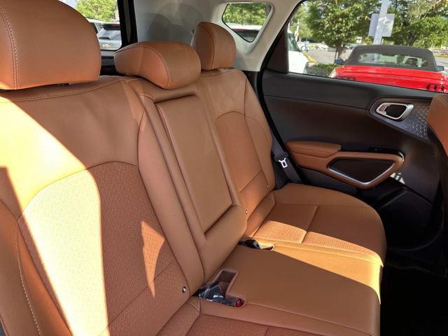 Used 2025 Kia Soul EX FWD image 13