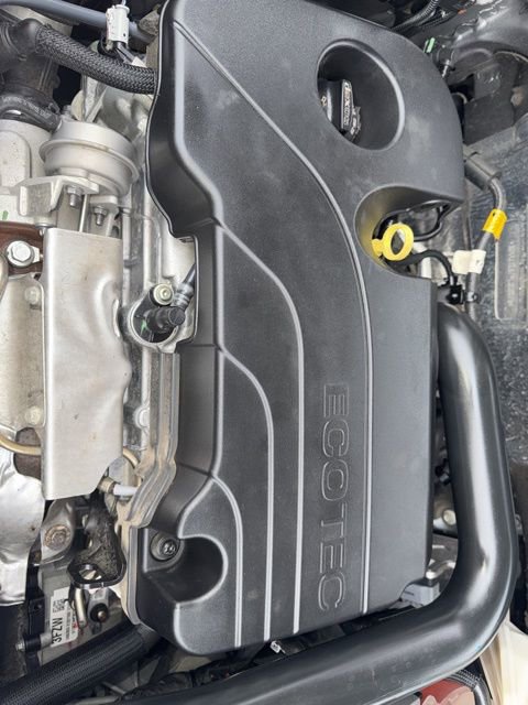 Used 2023 Chevrolet Equinox LT w/ LPO, Floor Liner Package image 28