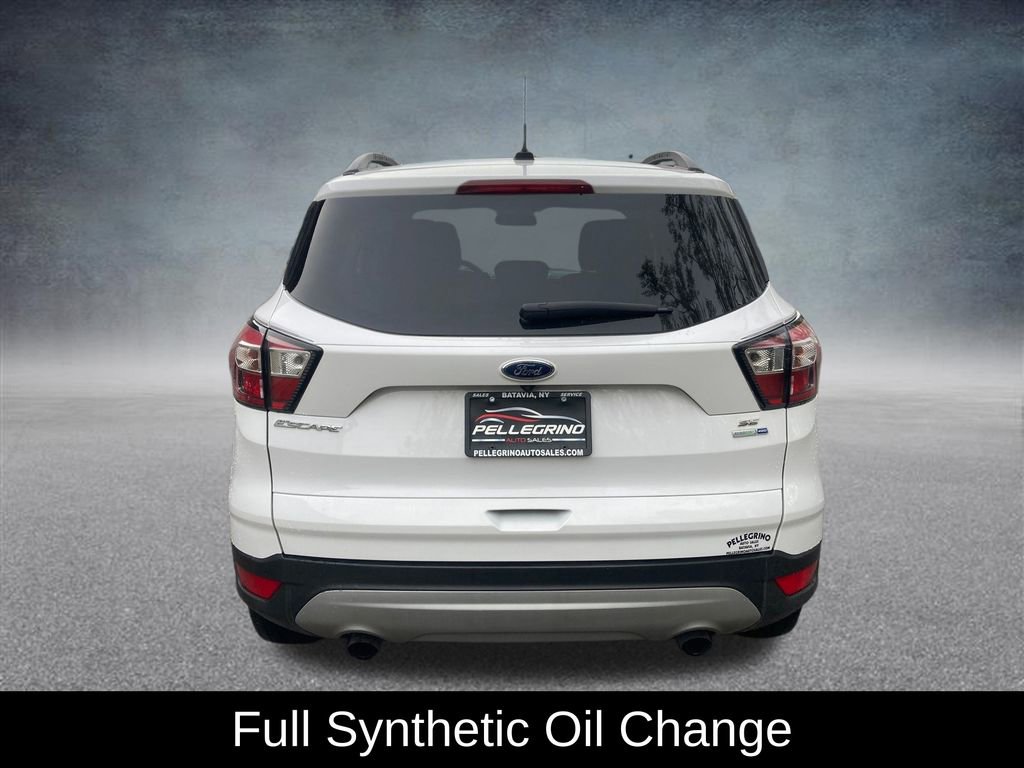 Used 2018 Ford Escape SE image 5