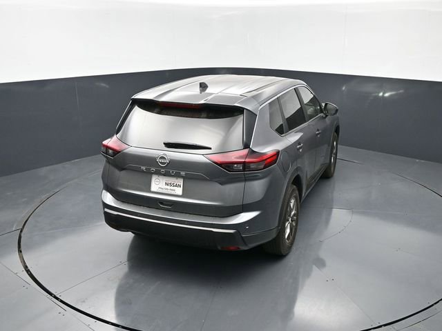 Used 2025 Nissan Rogue S FWD image 22