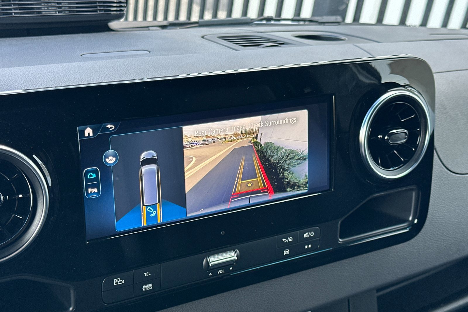 New 2025 Mercedes-Benz Sprinter 2500 image 18