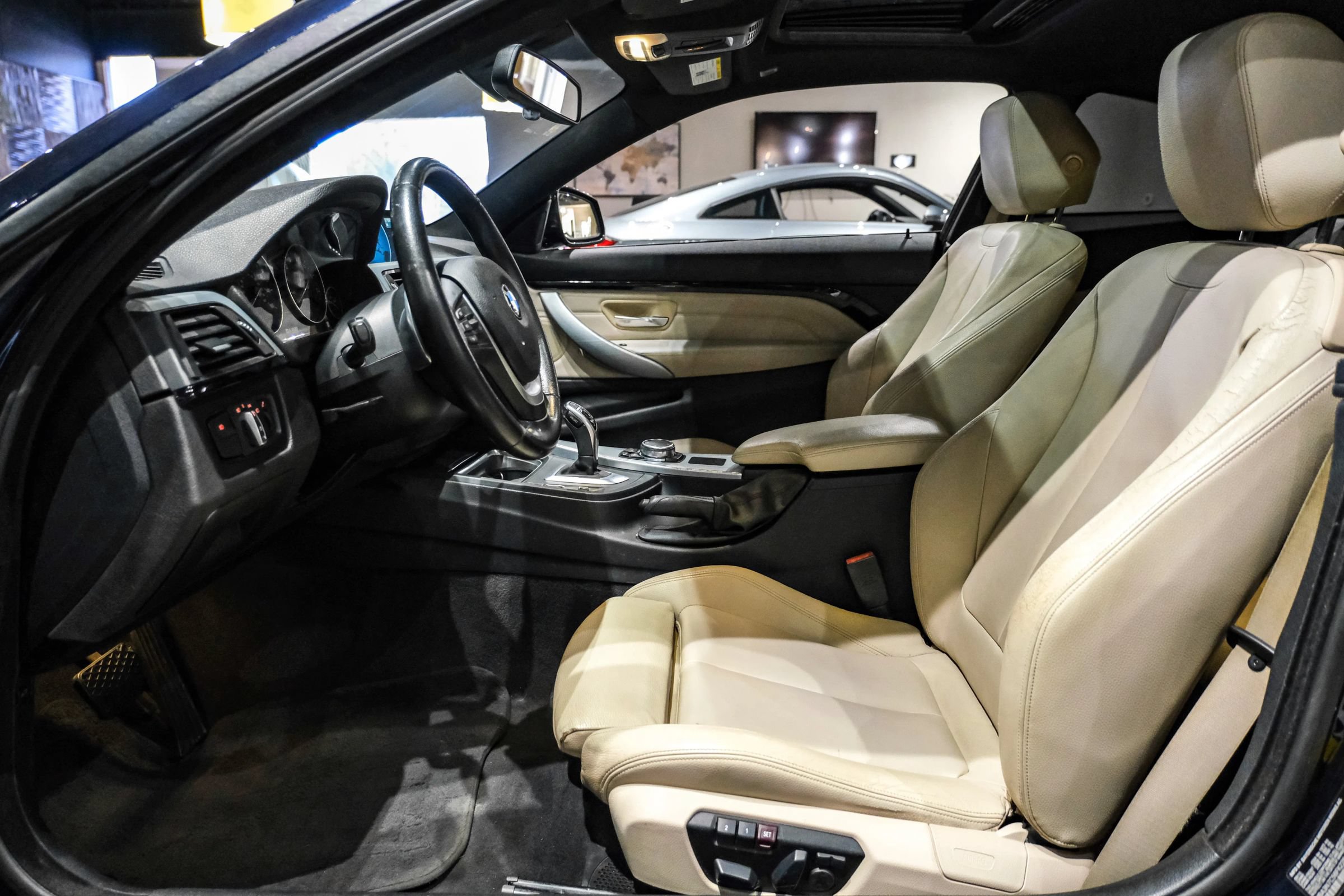 Used 2015 BMW 428i Coupe RWD image 4