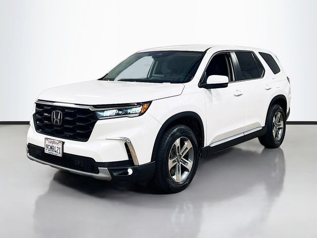Used 2023 Honda Pilot EX-L image 3