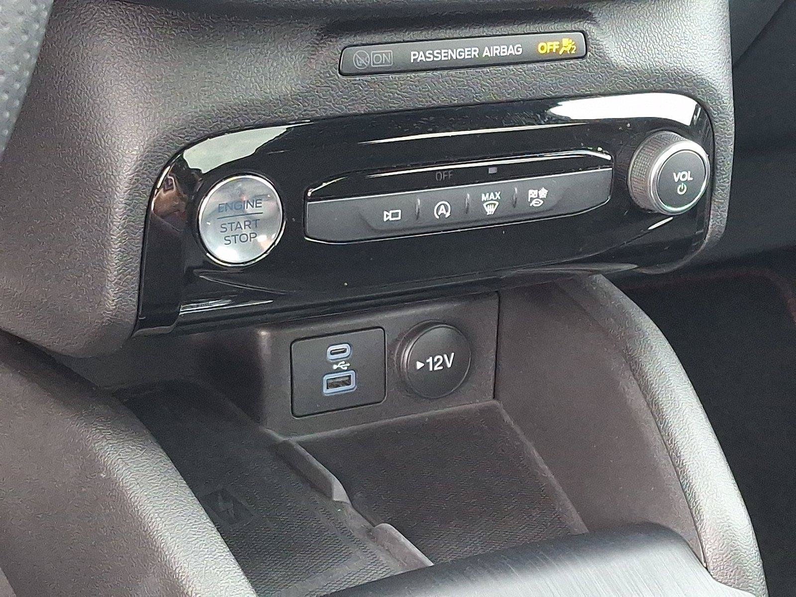 Used 2023 Ford Escape ST-Line Select w/ Tech Pack #2 AWD/4WD image 16