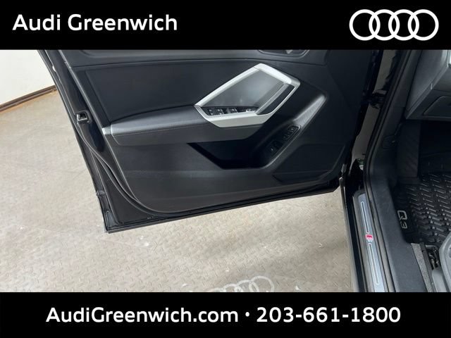 Used 2024 Audi Q3 2.0T Premium AWD/4WD image 21