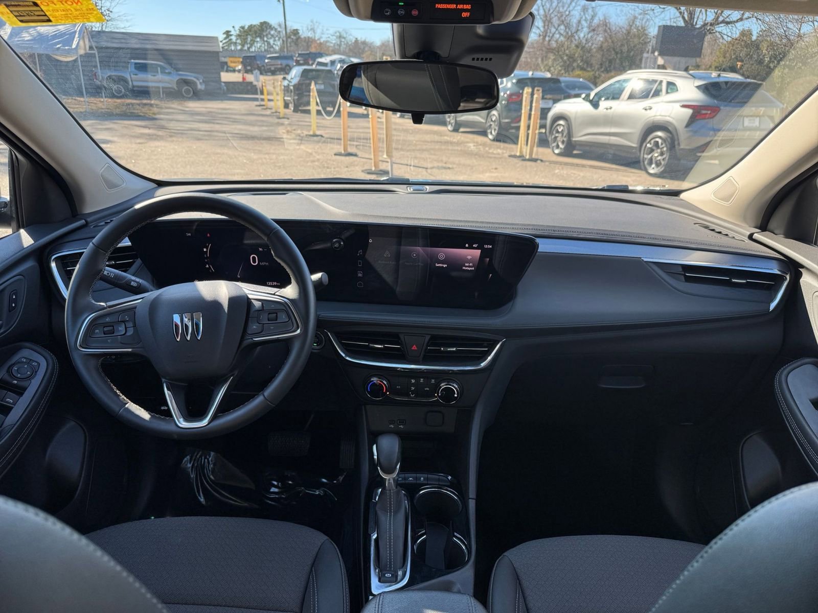 Used 2025 Buick Encore GX Preferred image 28