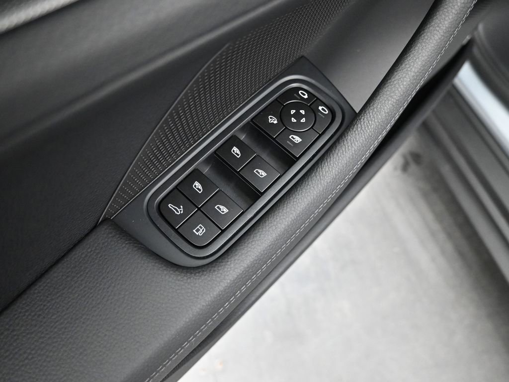 New 2026 Porsche Panamera 4 image 26