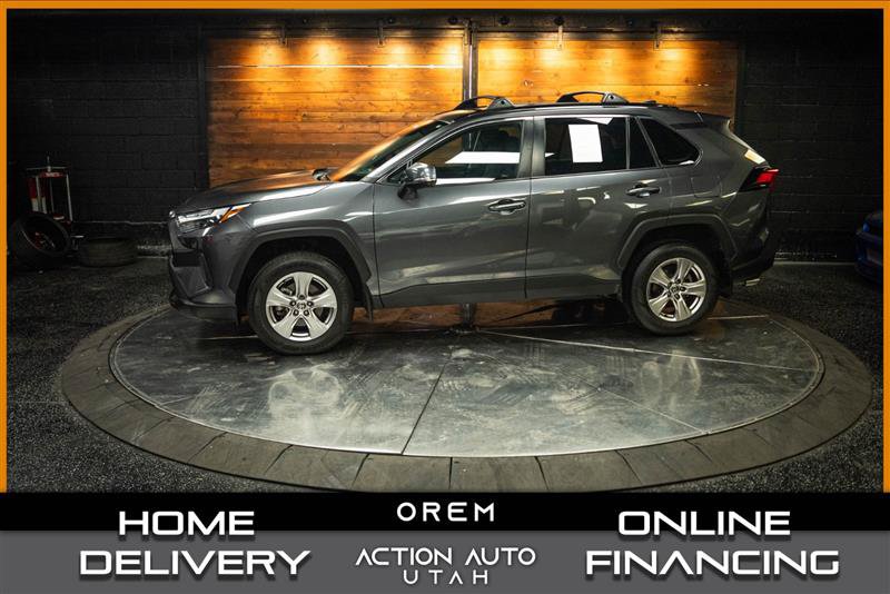 Used 2022 Toyota RAV4 XLE w/ Convenience Package FWD video 1