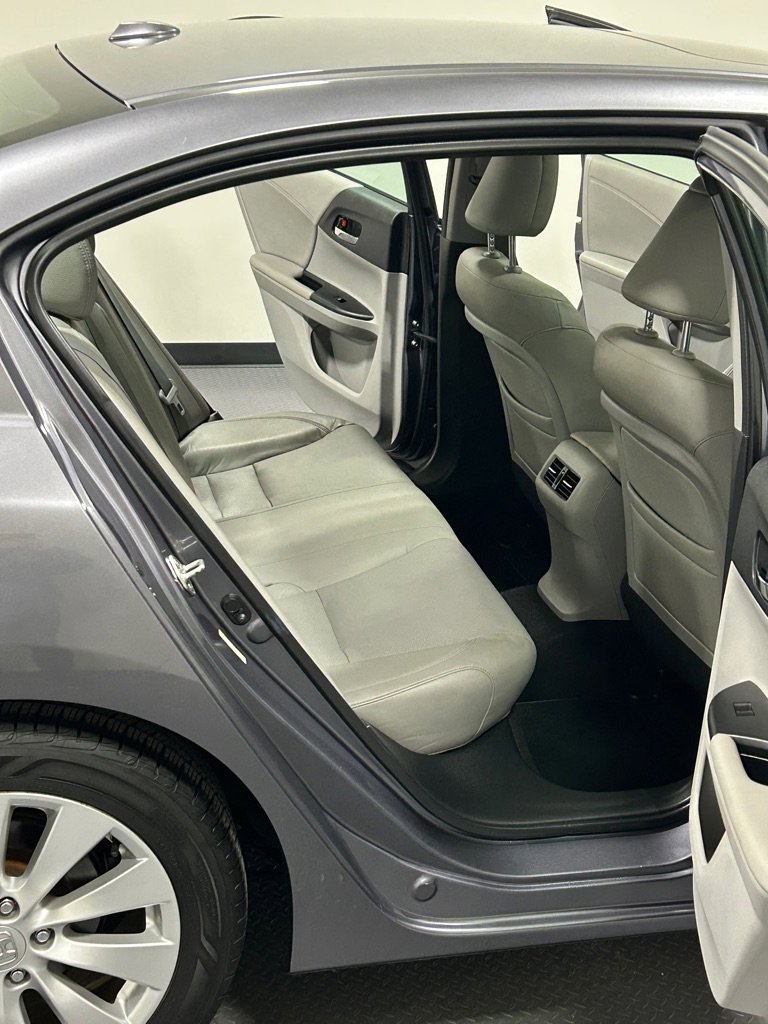 Used 2013 Honda Accord EX-L image 10