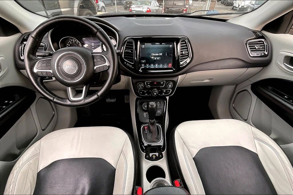 Used 2018 Jeep Compass Limited w/ Navigation Group image 13