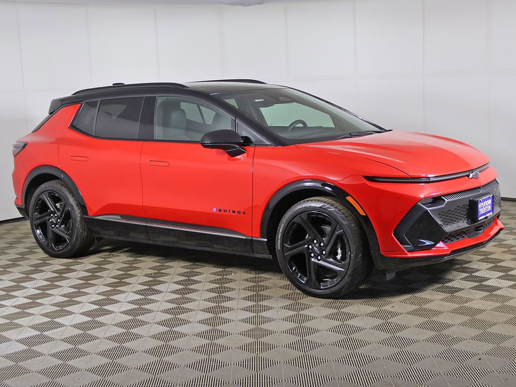 Used 2024 Chevrolet Equinox EV RS image 2