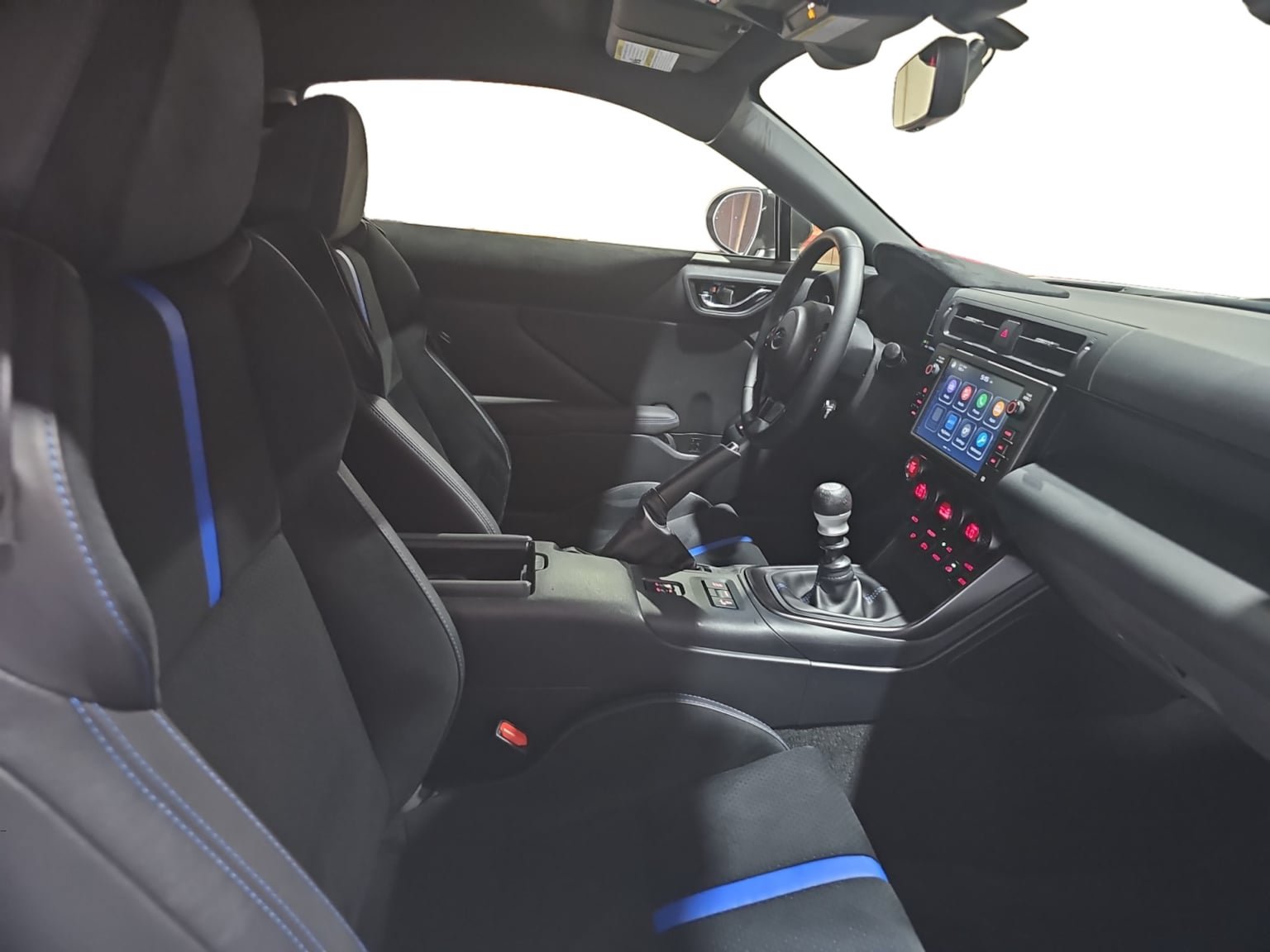 Used 2025 Subaru BRZ tS RWD image 17