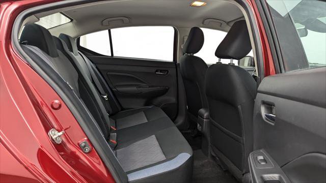 Used 2025 Nissan Versa SV image 18