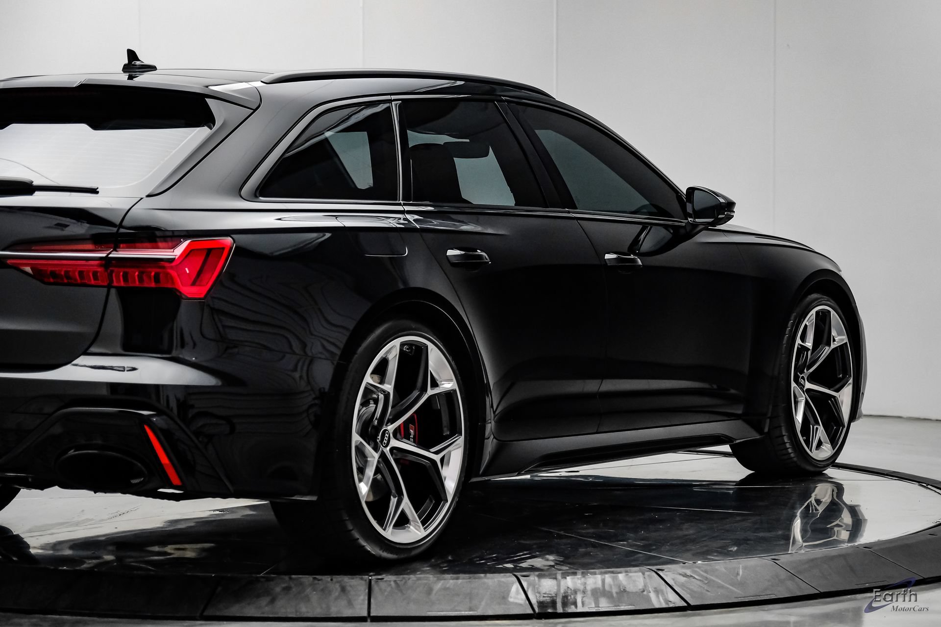 Used 2024 Audi RS 6 performance AWD/4WD image 19
