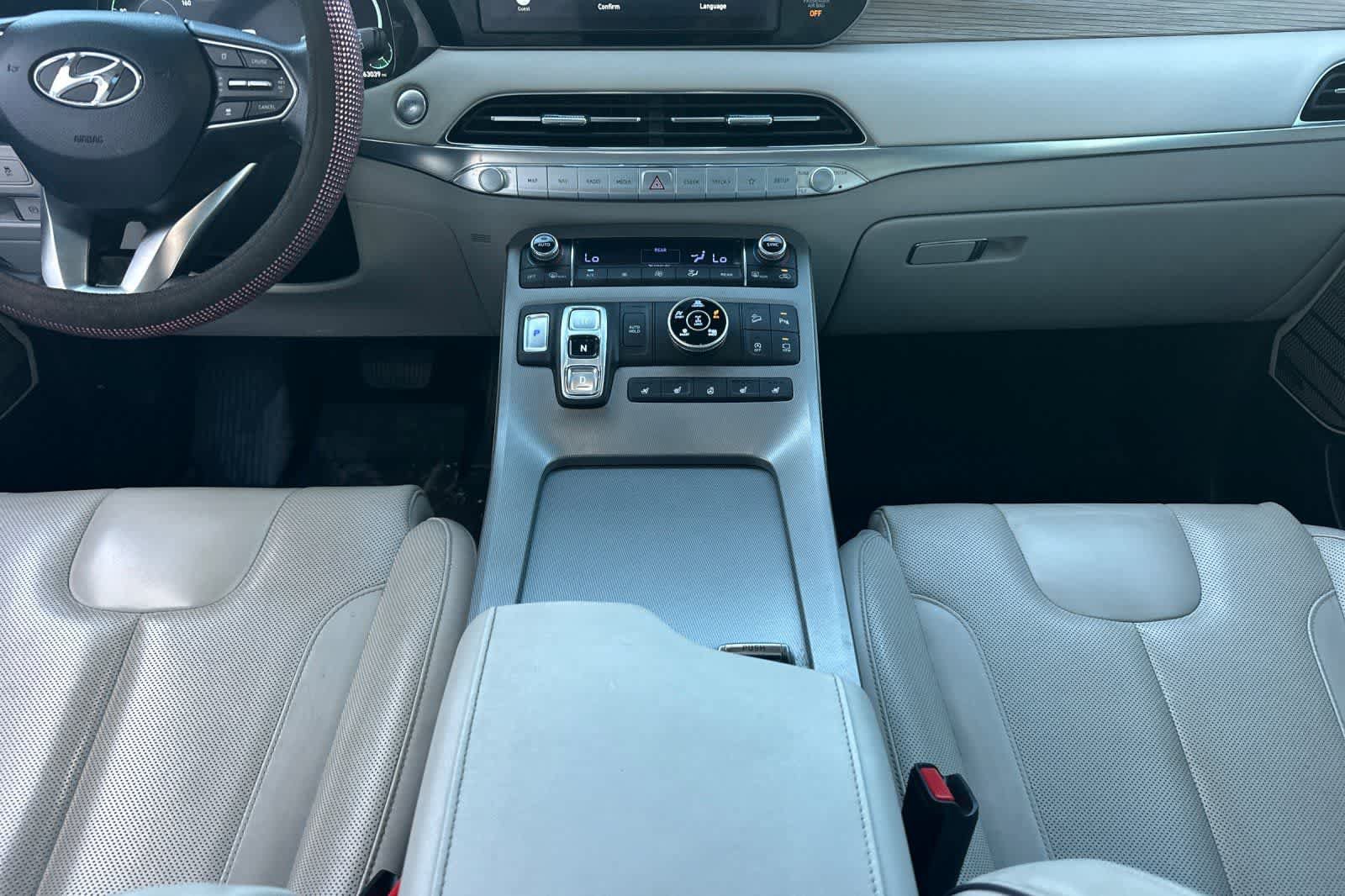 Used 2022 Hyundai Palisade Calligraphy w/ Winter Package AWD/4WD image 4