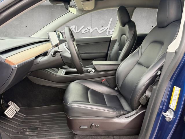 Used 2022 Tesla Model Y Performance image 19