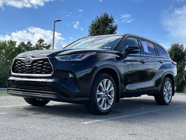 Used 2021 Toyota Highlander Limited AWD/4WD image 20