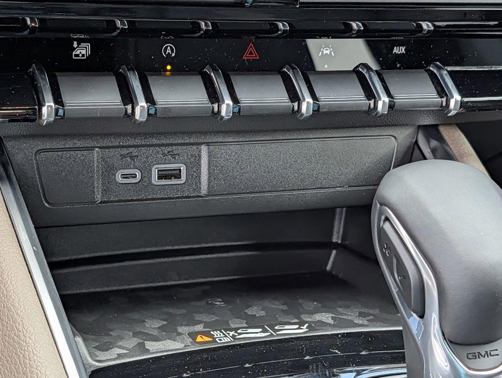 New 2026 GMC Canyon Denali AWD/4WD image 18
