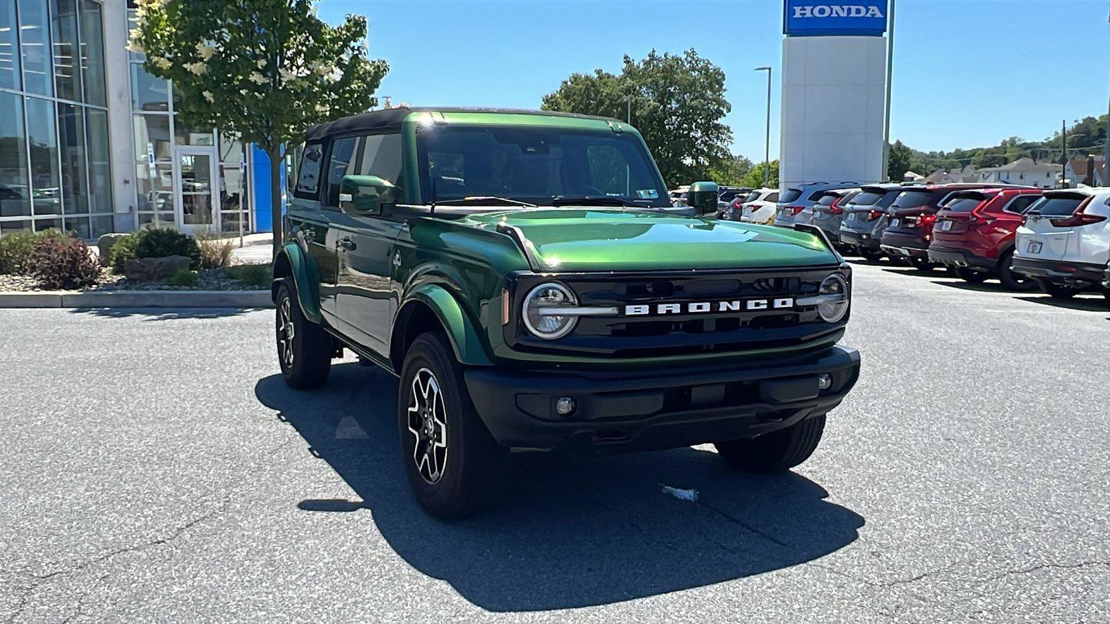 Used 2025 Ford Bronco Outer Banks