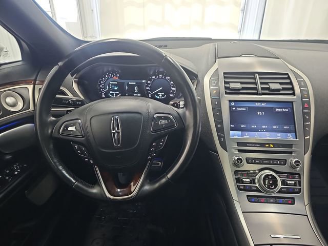 Used 2020 Lincoln MKZ Reserve w/ Luxury Package image 13