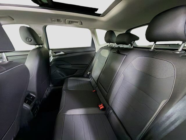 New 2026 Volkswagen Taos SE image 21