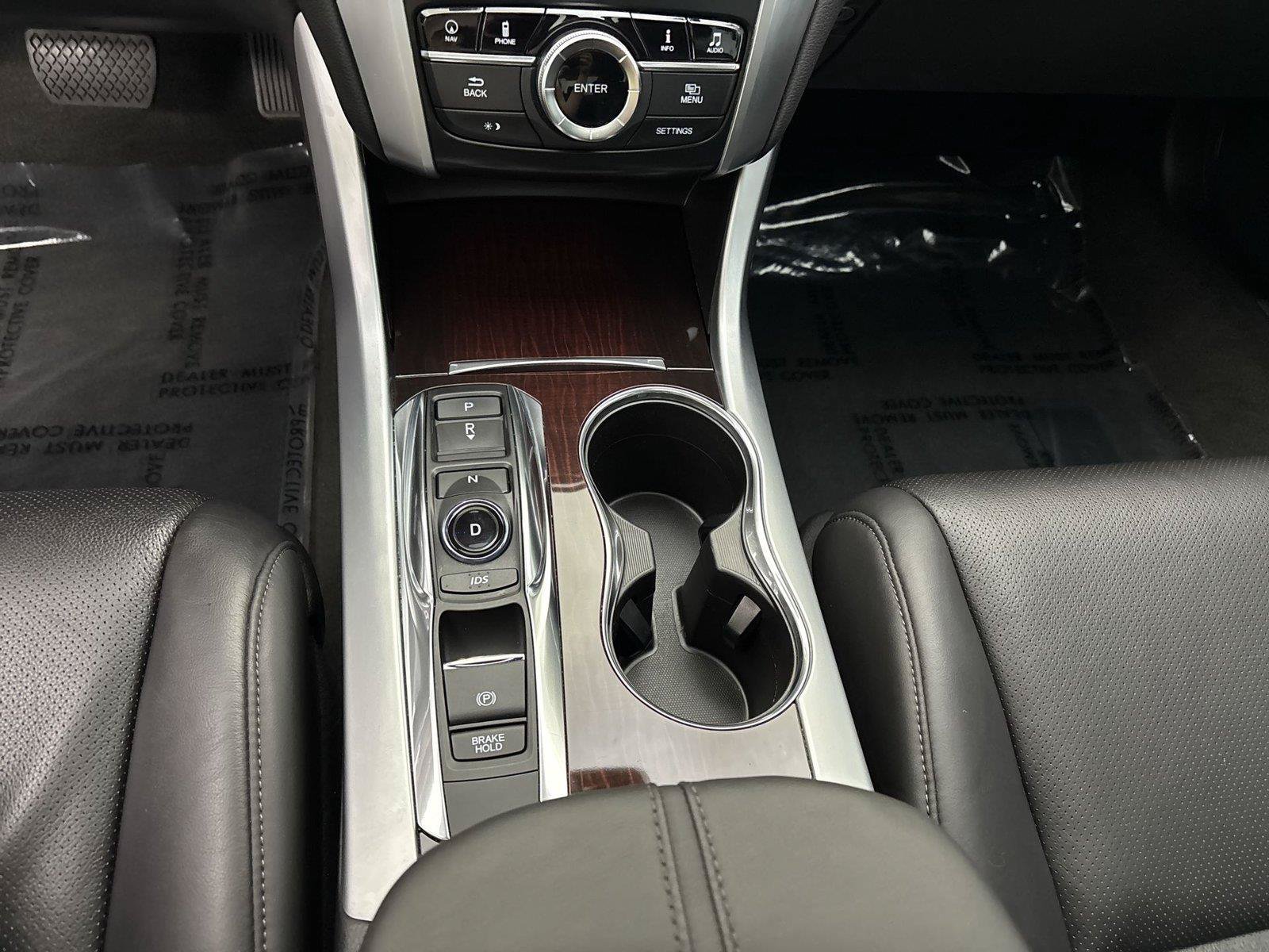 Used 2015 Acura TLX w/ Technology Package FWD image 23