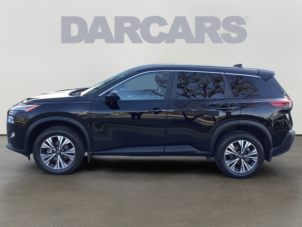 Used 2023 Nissan Rogue SV image 4