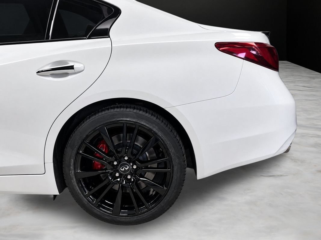Used 2018 INFINITI Q50 Red Sport 400 AWD/4WD image 13